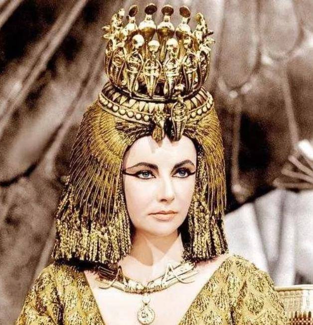 尼罗河畔妖妇,以至于被人们称为艳这位古埃及的最后一位女法老,留给
