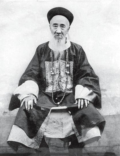 张之洞做官数十年,病逝后张家不仅没有家产可分,反而欠债累累