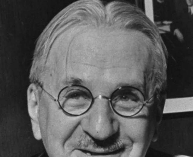 百年前,这位法国人拍下7万多张彩照,记录下大清的衰微_图片_阿尔伯特