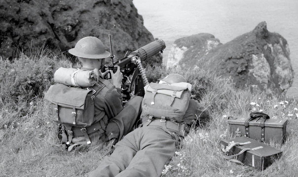 英国50毫米迫击炮图片