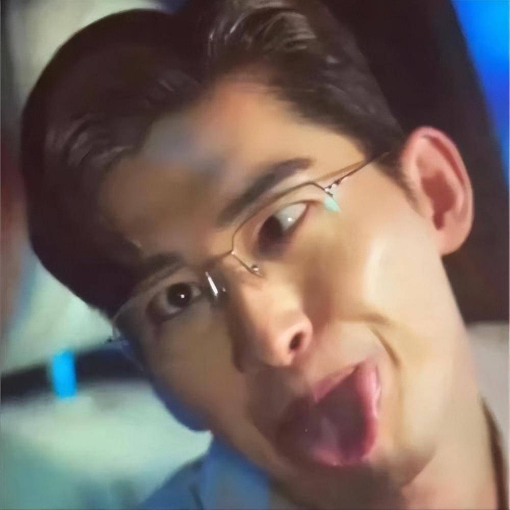 看了这4位明星"换脸史",不得不信,红气养人才是最邪整容术_张翰_变化