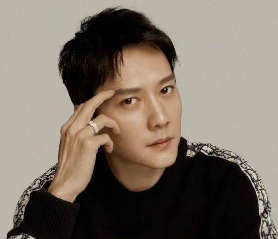 这一次,貌似又轮到了冯绍峰?前有高亚麟孕期出轨,后有汪峰五婚将至.