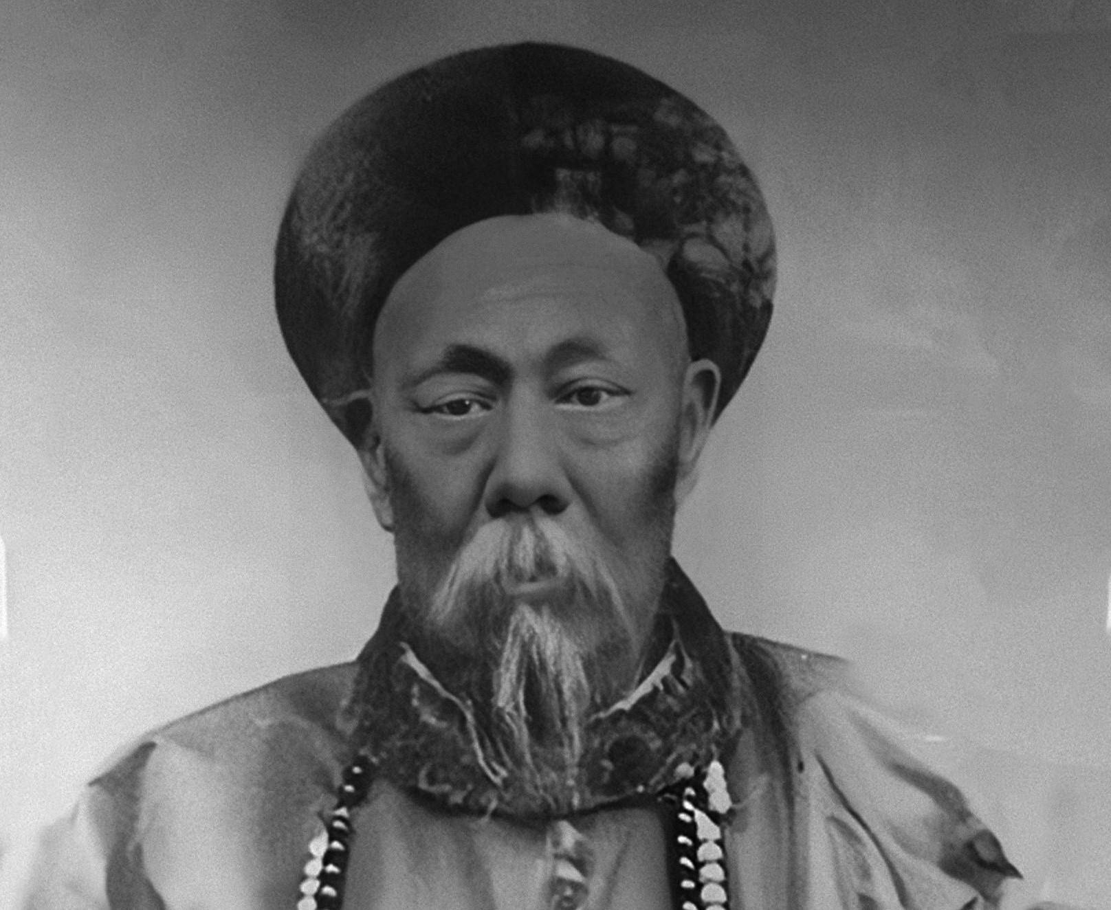 上世纪二十年代的湘西三杰之一"周铁鞭"的传奇人生_周朝_董福祥_西北