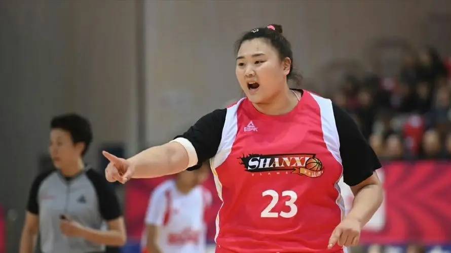 大宝贝 刘禹彤:李月汝最好的替补,必将成为wcba联赛一流中锋!