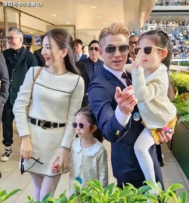 郭富城身高变矮,只有165cm,无意生三胎,牵手方媛秀恩爱