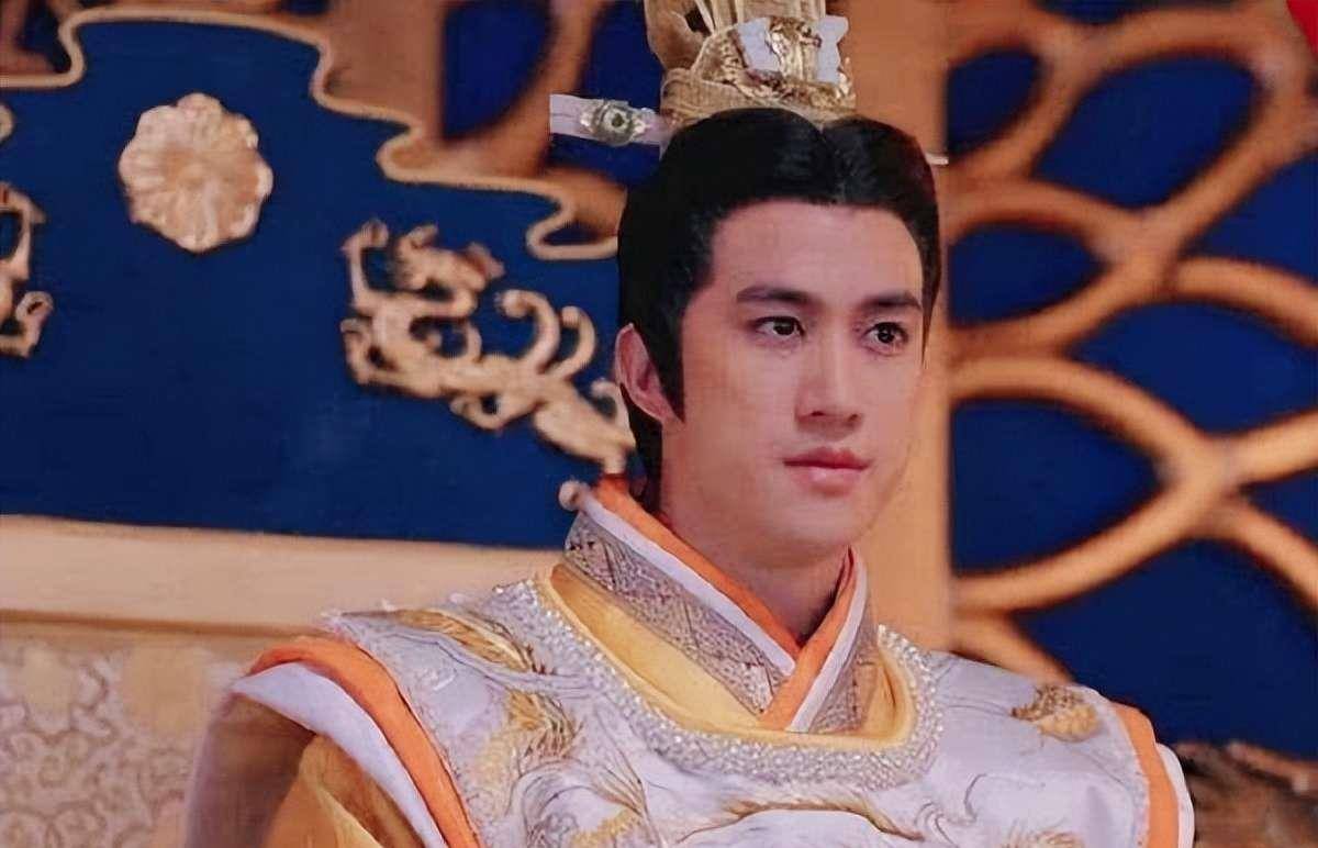 1, 利用长孙无忌等,打压存在威胁的其他皇子让人大跌眼镜的是,李治绝