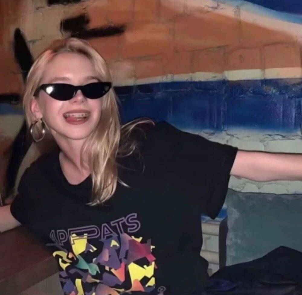 美颜美娜:一次又一次地,让人们再次感叹化妆艺术的神奇魅力.