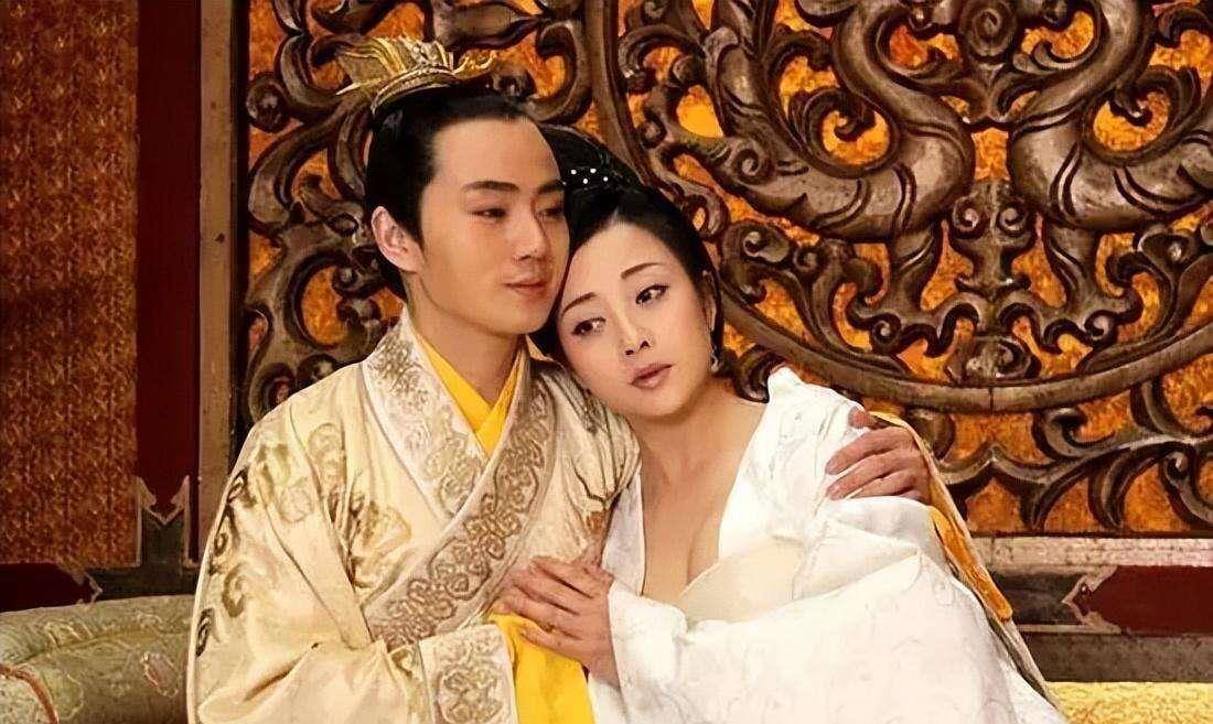 杨震结婚图片