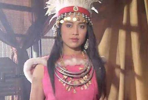 为了救回手下,派3名上将对付一女子_祝融夫人_孟获_魏延