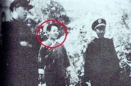 大清最后一位格格,隐姓埋名活到2014年,临终前爆出皇室最大丑闻