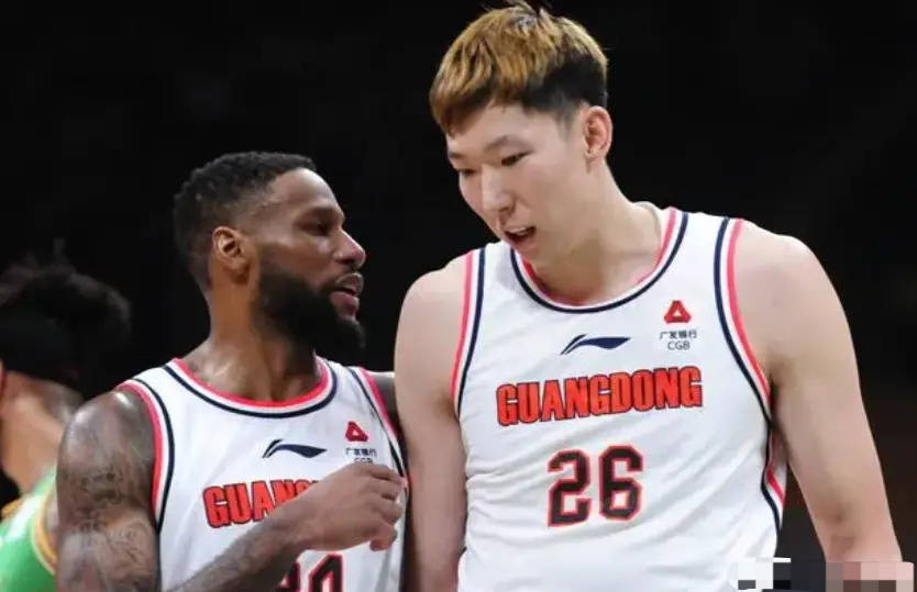 26岁周琦续约失败?朱芳雨尽力了,睢冉野心太大