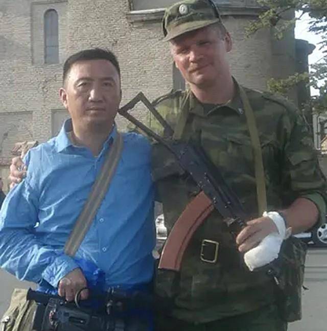娶妻生女,留在俄国"在我的战地记者生涯中,车臣是我的主要内容之一,在