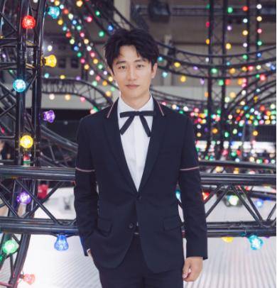 《芈月传》播出之后,黄轩人气大涨,其饰演的黄歇也收获了观众的一致