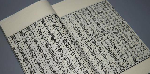 其代表人物主要有哪些?