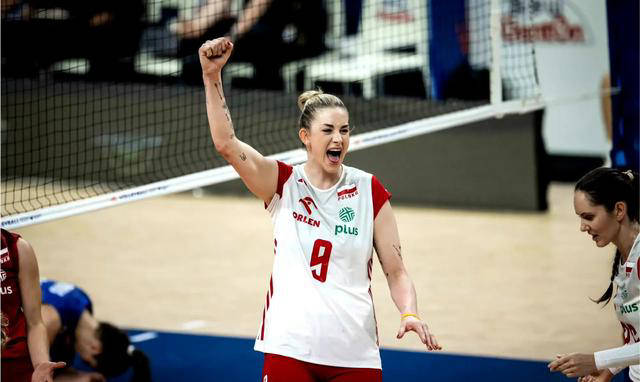 女排强国再现!波兰3-0横扫日本,中国女排前景如何?