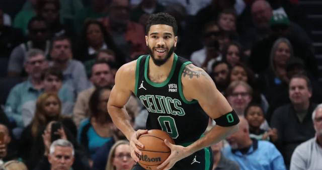 nba季后赛竞争激烈,四支球队谁能问鼎总冠军?