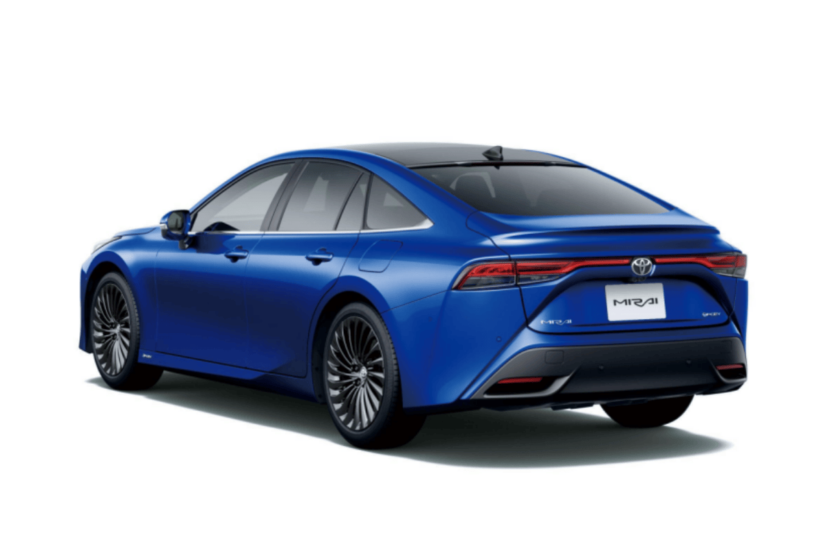 丰田新款"大号凯美瑞"曝光,海外售价很贵!