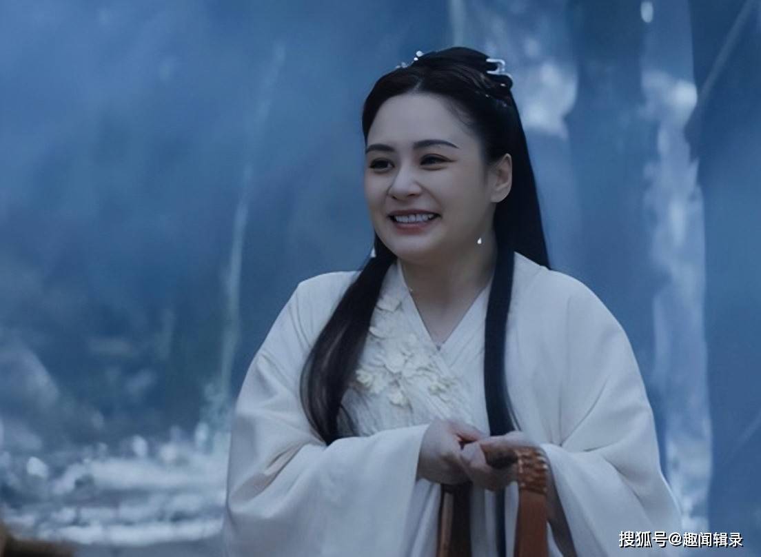 阿娇新片"肉装龙女"亮相,观众直呼"辣眼睛"!