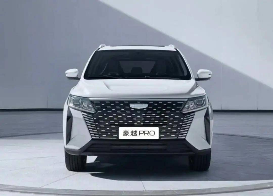8万多的紧凑型suv 吉利豪越pro实在,实惠