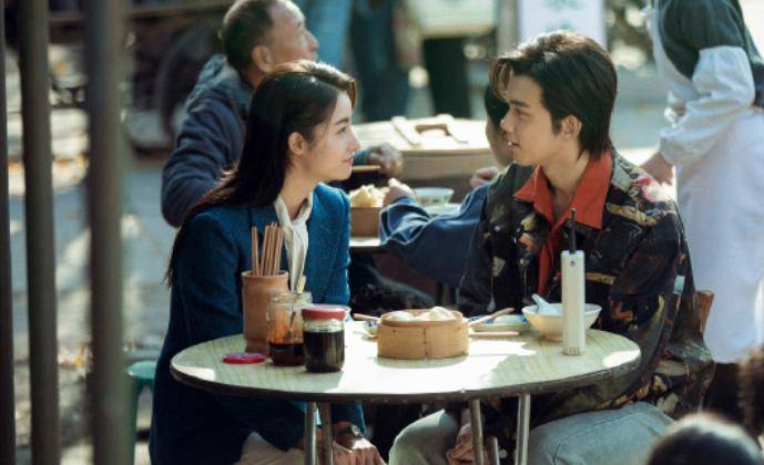 个人,演完《琅琊榜》再演《启航》,愣是没看出来_张晓谦_风起时_许洋