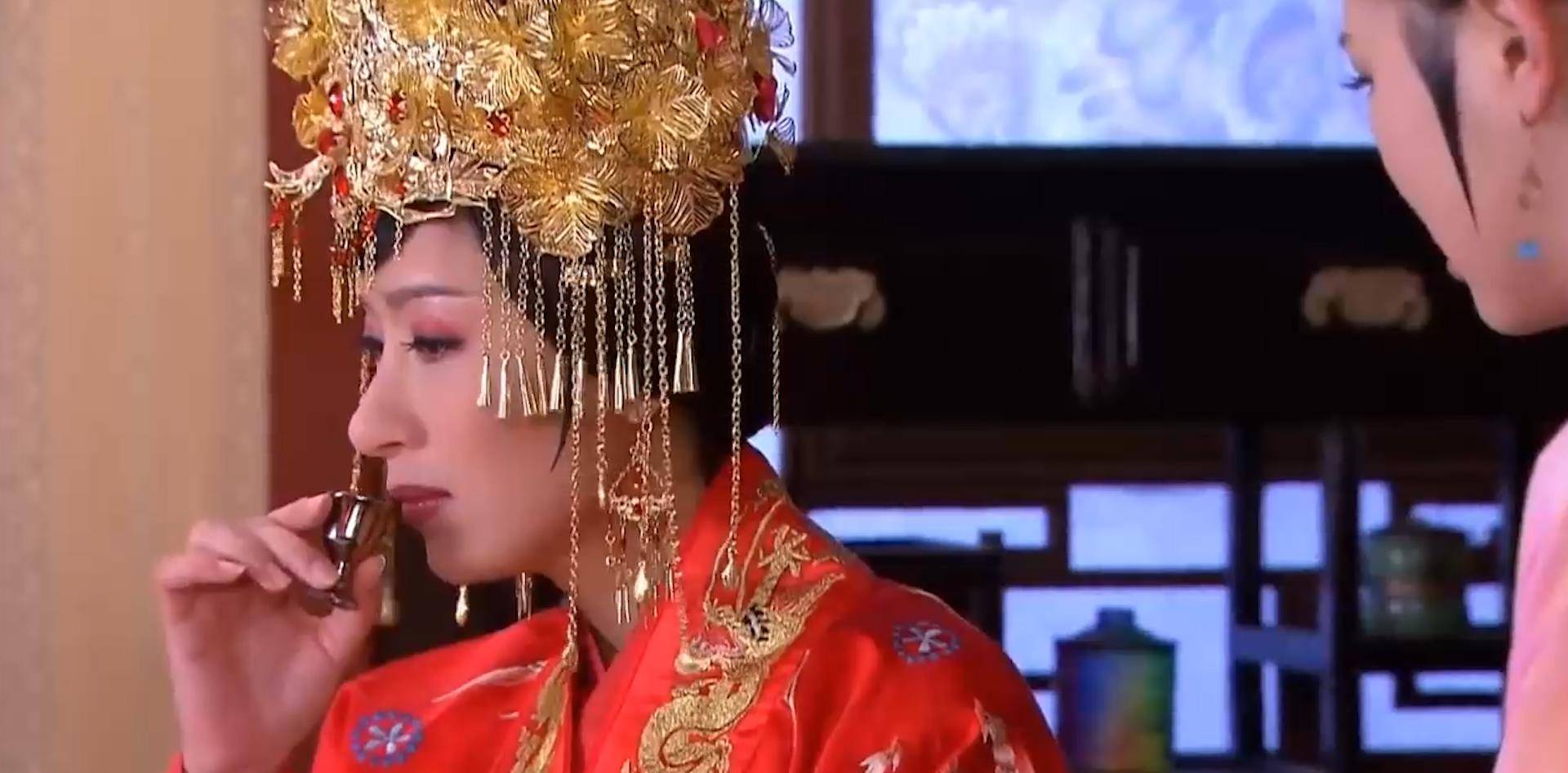 卑微宫女凭肥胖之躯,架空两位皇后,"妖妃"万贞儿传奇的一生