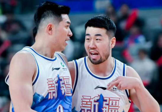 cba总决赛第四场:姚明跑空险象环生?_比赛_韩德君_辽宁男篮