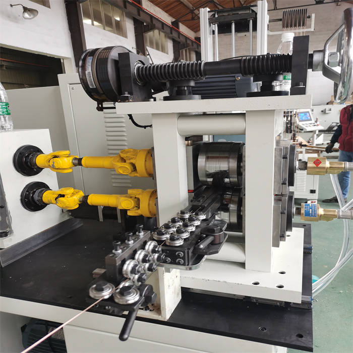 金属加工行业的三种精密轧机:异型线材,三角丝和楔形丝生产设备