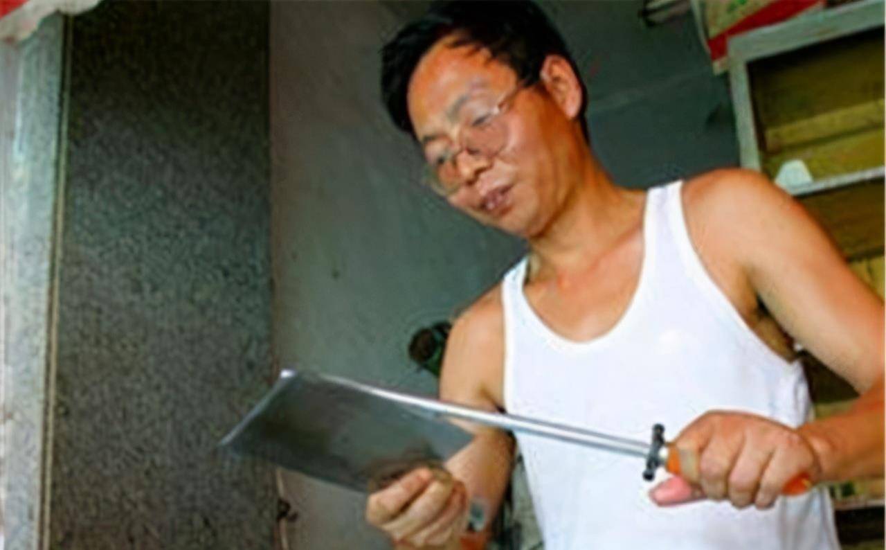 亿万身家的北大屠夫陆步轩:并不"体面"的人生路