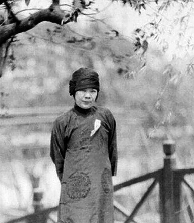 但行动过程中郑毓秀却突然收到消息:搅乱议和的是良弼,刺杀袁世凯计划