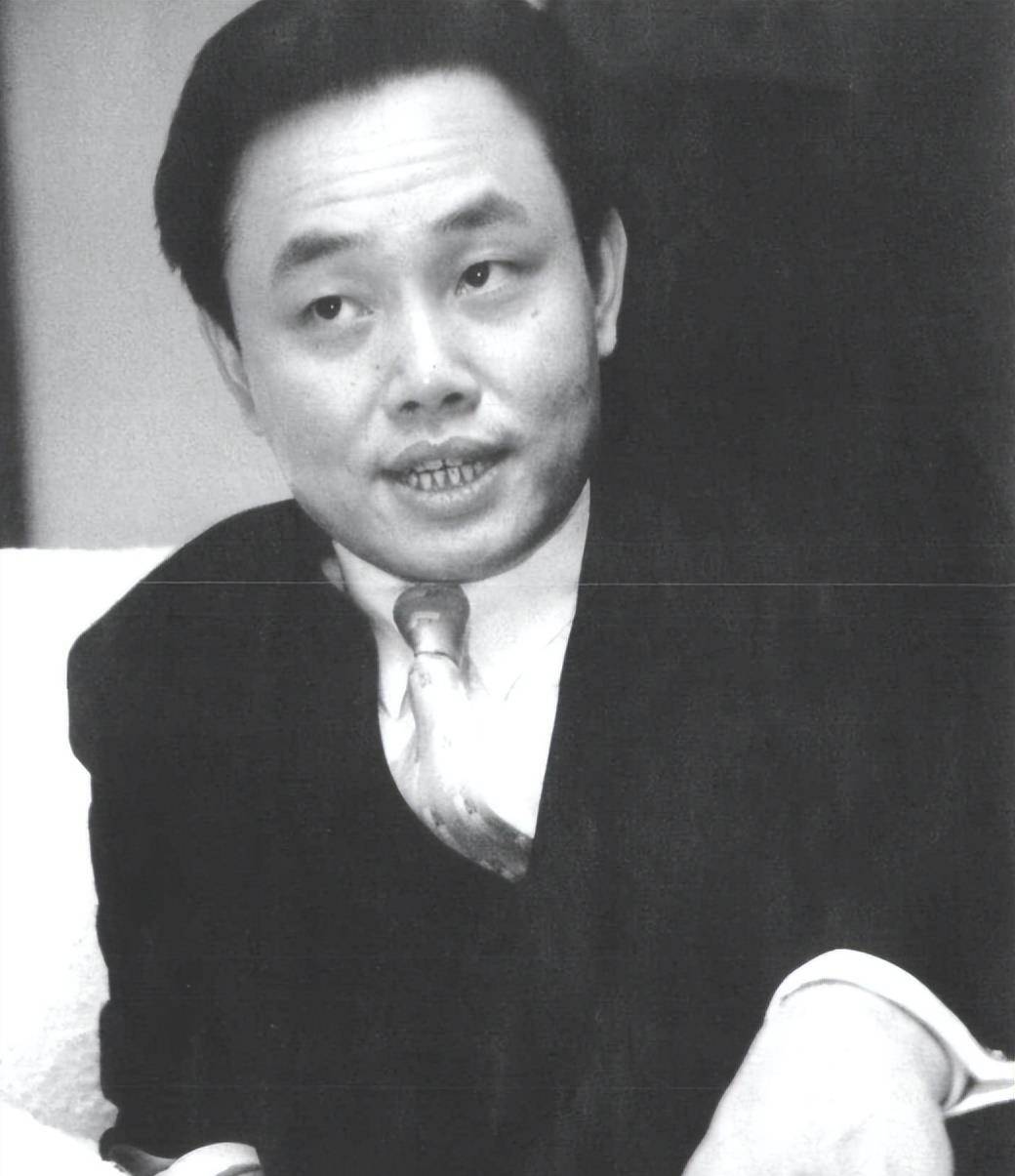 张志铭:曾给黄光裕当司机,因帅气被首富妹妹看中,赚到65亿身家