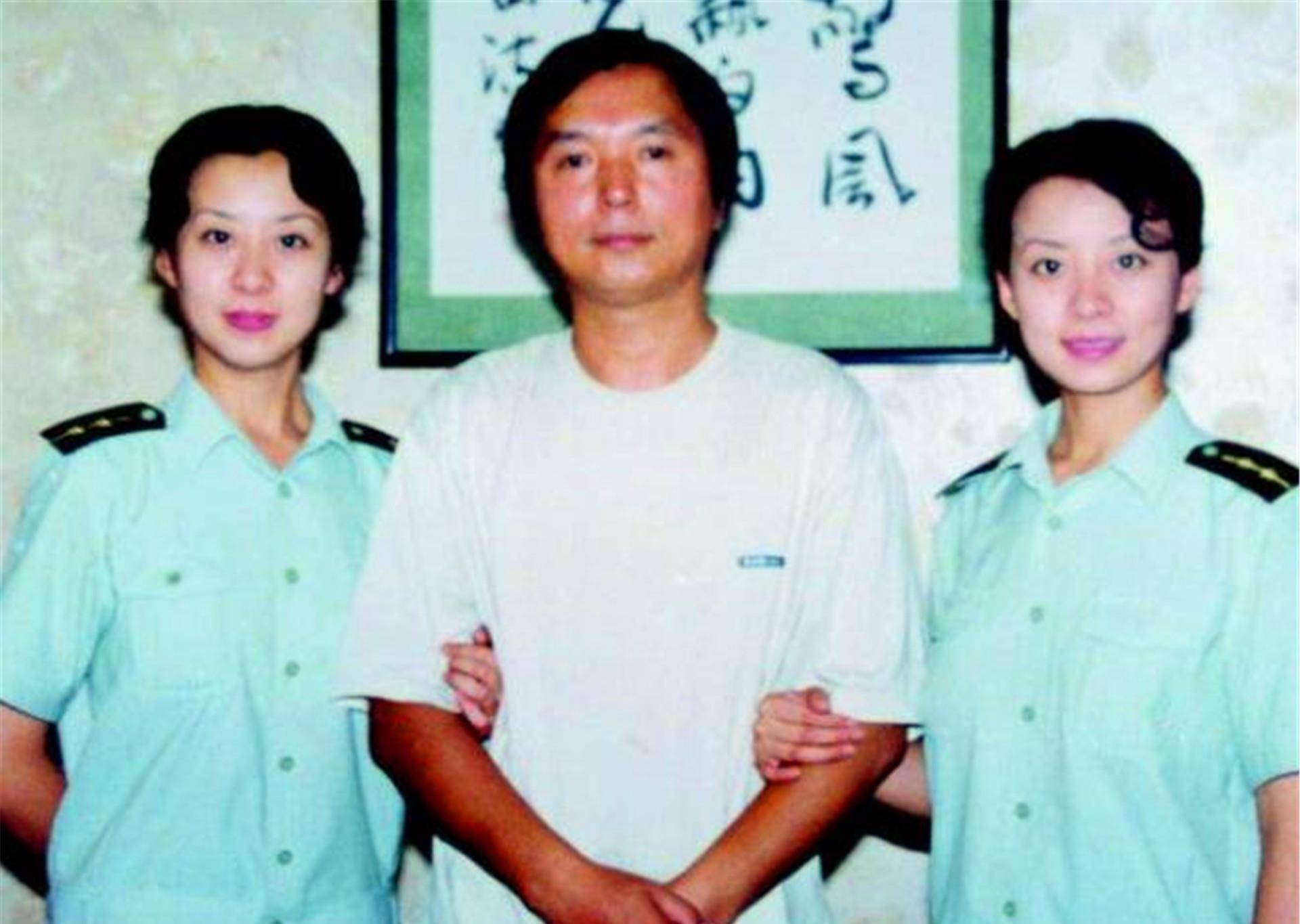 经纪公司给高薪求合作被拒,后怎样_生活_张薇薇_张莉莉