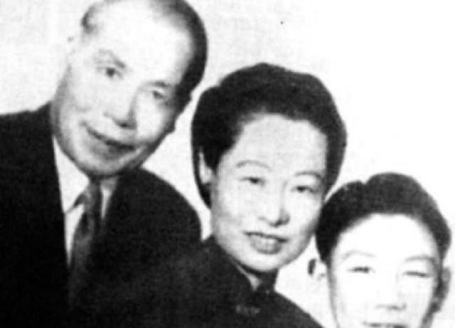 盼而不得,独过晚年1949年中国解放,李宗仁要前往美国.