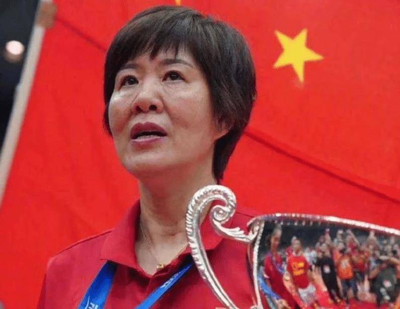 女排精神:巅峰时荣耀,低谷时伟大