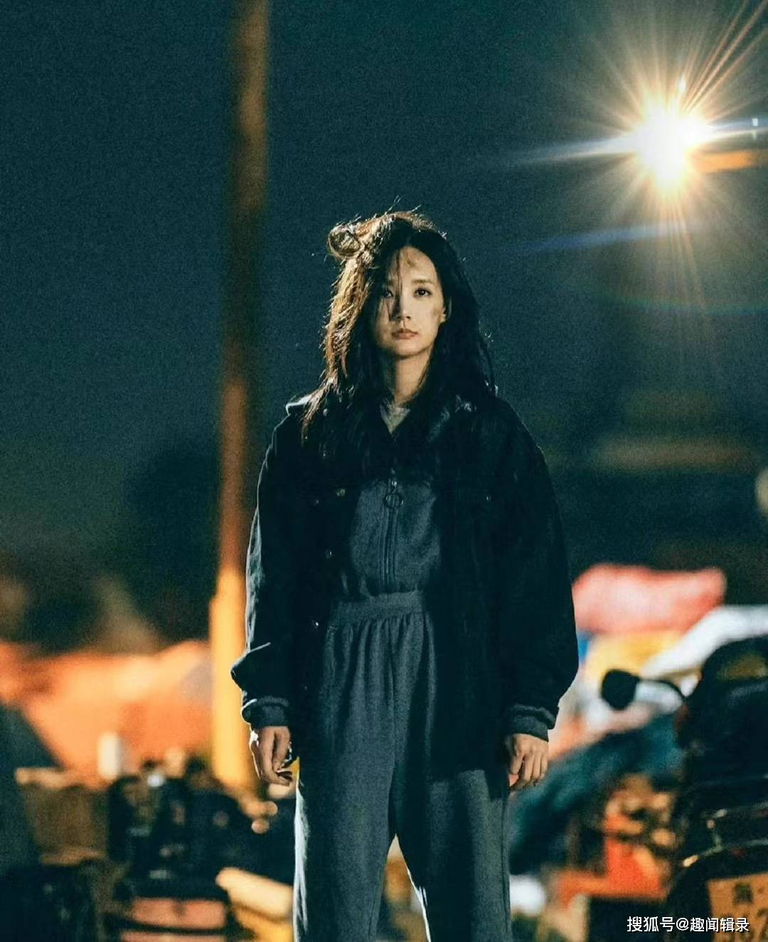 《狂飙》女主李一桐早期相亲照片曝光,网友热议前后样貌差异