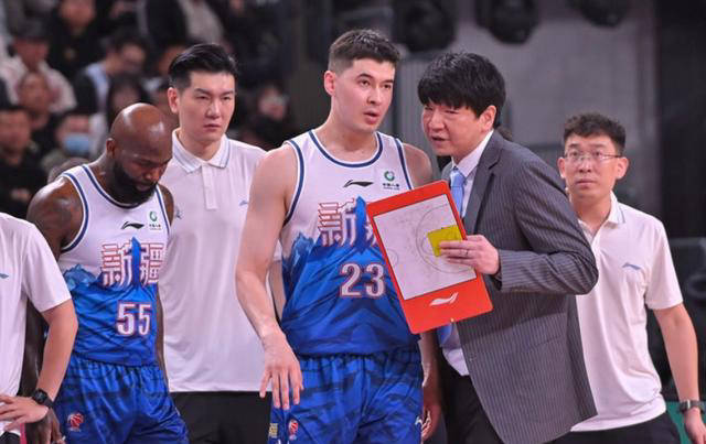 新疆男篮外援琼斯离队重回吉林男篮效力