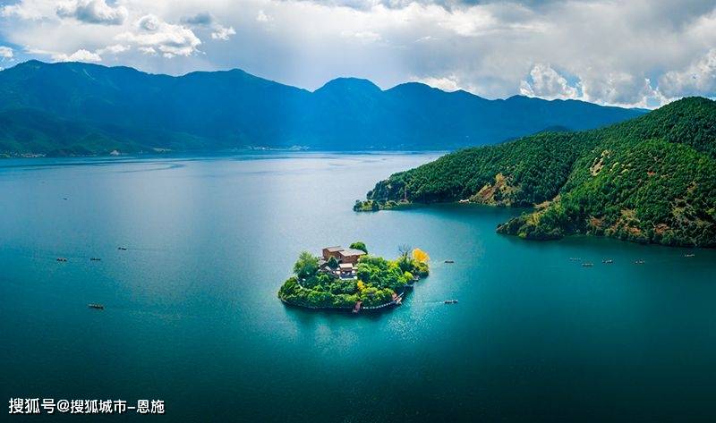 泸沽湖介绍旅游景点图片