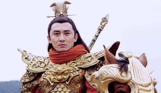 隋唐中,为什么李元霸的师傅不让他杀用镗做兵器的人?