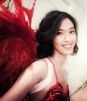 公开宣称不是中国人,下场大快人心_凯丽_美国_蔡羽