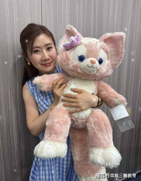 "被全日本唾弃"的福原爱,中国转型复出,选了条"来钱快"的路