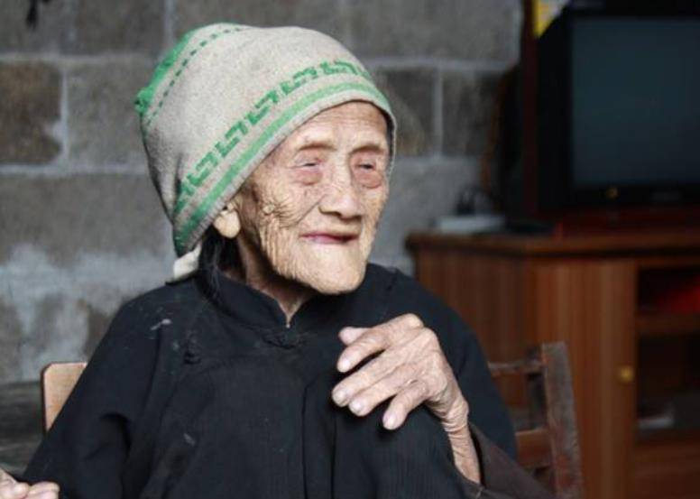 广西老人横跨三个世纪活到128岁,61岁还生子,真实年龄却被质疑_罗美珍