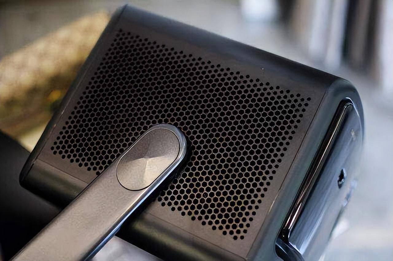 神奇的光影魔术师,当贝X5S激光投影仪,为你打造专属家庭影院