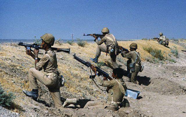 美苏操纵的下两伊战争:两败俱伤是最好的结局_伊朗_苏联_伊拉克