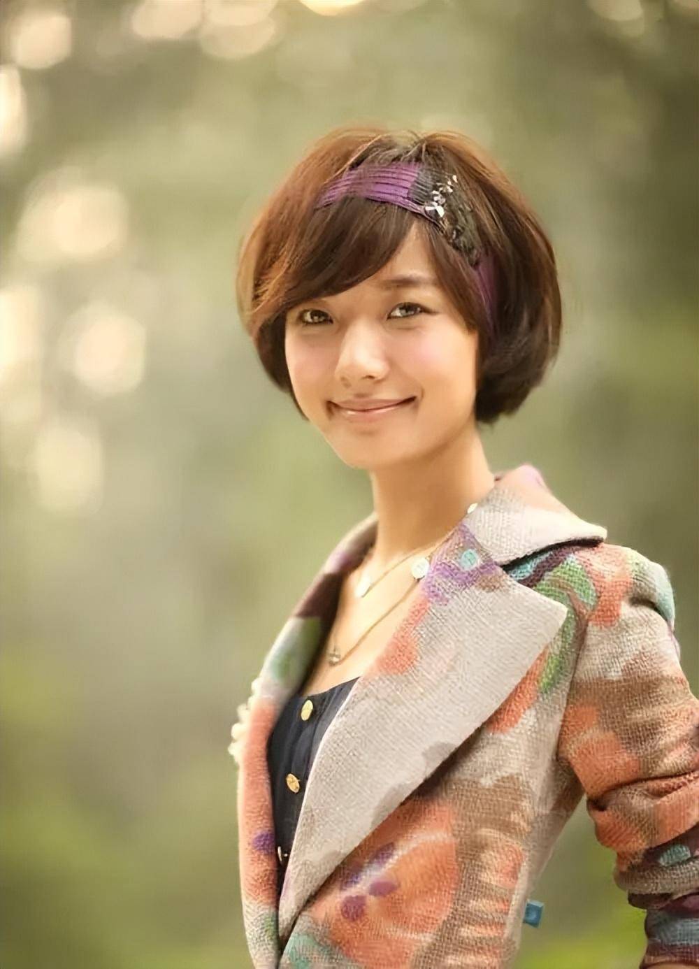 从清纯玉女到一脱到底,王骆丹到底经历了什么?