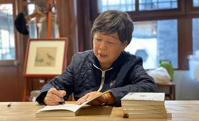 高晓松:母亲在德国出生,经历半个世纪,她才与德国养母重逢_张克群