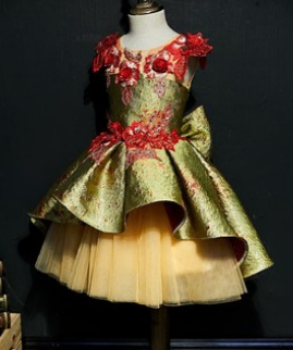 十二星座专属迪士尼公主裙 狮子座的很甜美,双鱼座的超梦幻!