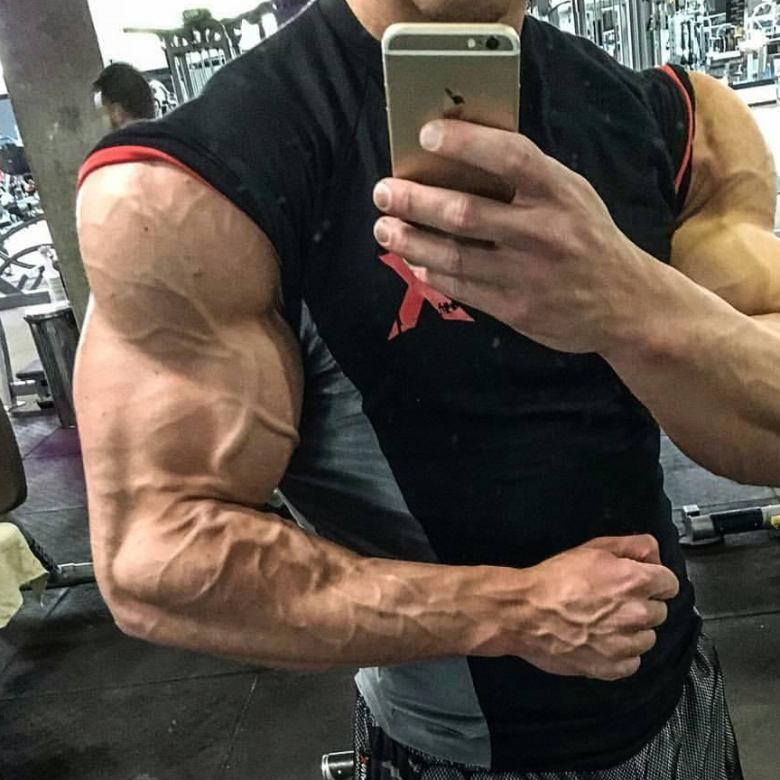 一旦沾染这些陋习,天天撸铁你也不一定能变成一个壮汉_健身_肌肉_补充