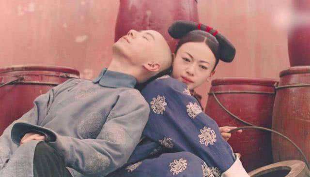 魏璎珞进入冷宫后,袁春望为何每日只给她一碗水,可惜璎珞不懂