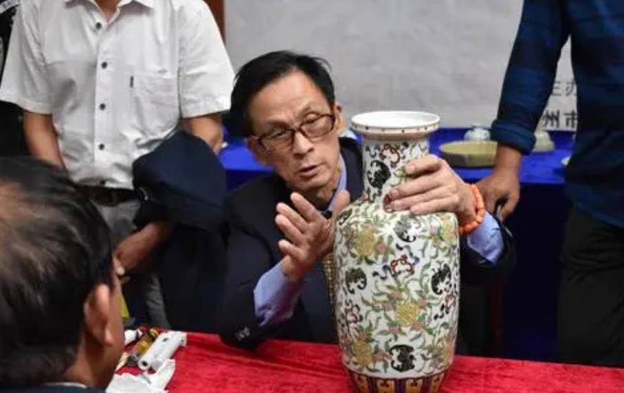 老农挖到一瓷器,拒20万收购上交国家,11年后专家为何上门道歉?