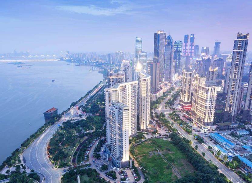 芝加哥:全球内陆城市的标杆,武汉,重庆还需奋力追赶