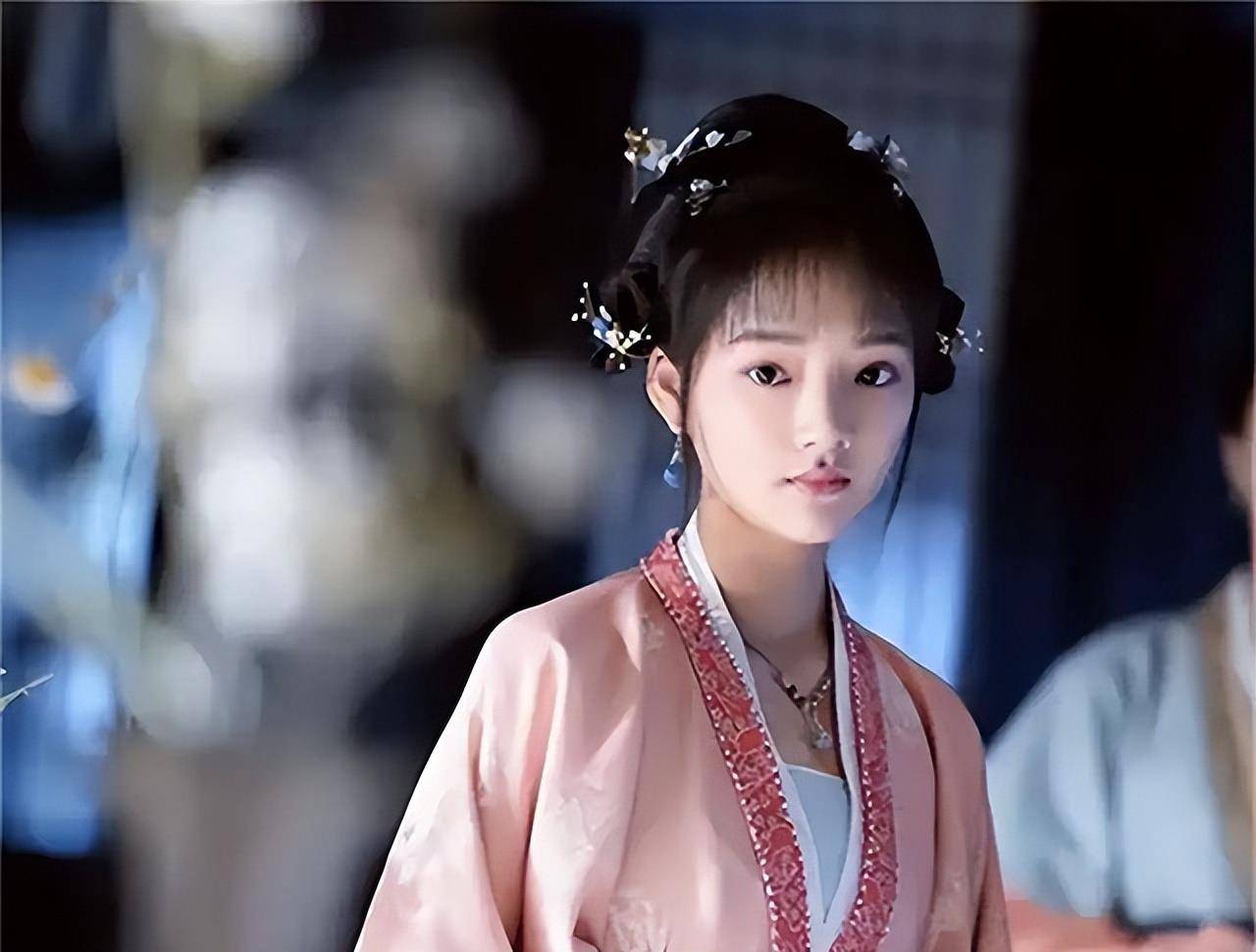 公主出嫁3年,始终不让驸马近身,背地里却与太监生出不伦之恋